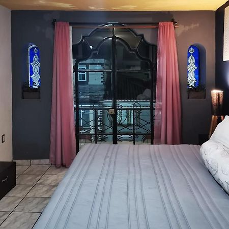 Hotel Boutique Charlotte Arandas エクステリア 写真