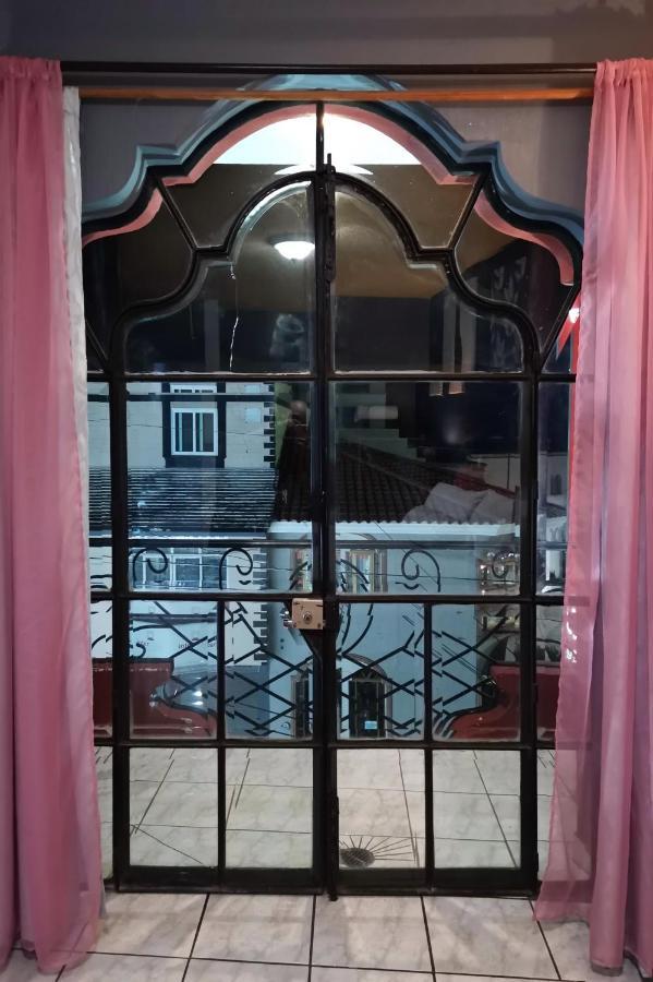 Hotel Boutique Charlotte Arandas エクステリア 写真
