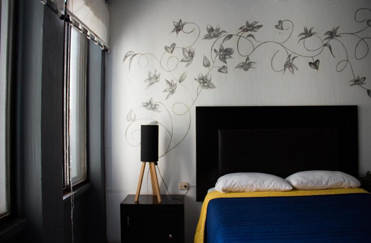 Hotel Boutique Charlotte Arandas エクステリア 写真