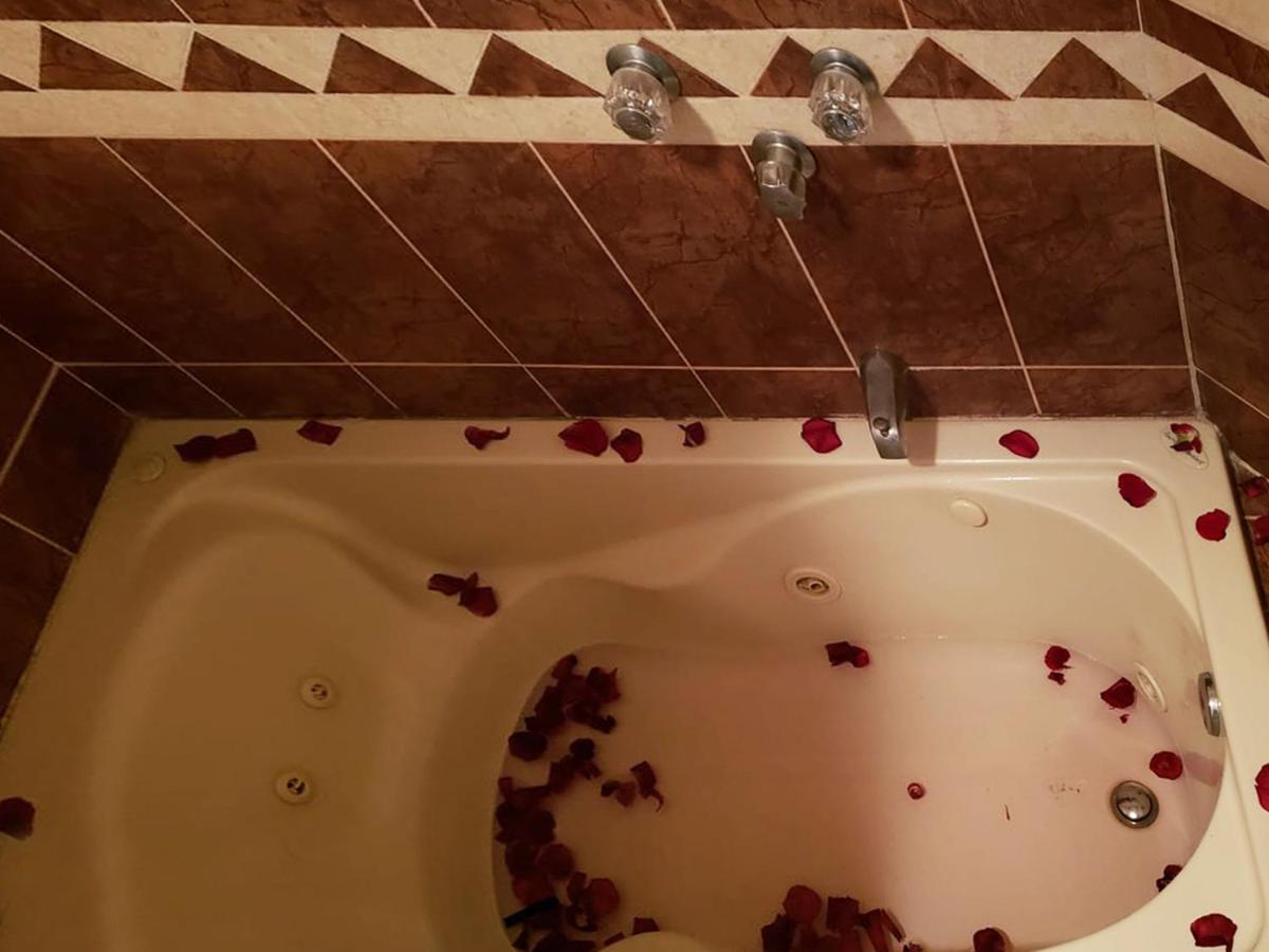 Hotel Boutique Charlotte Arandas エクステリア 写真