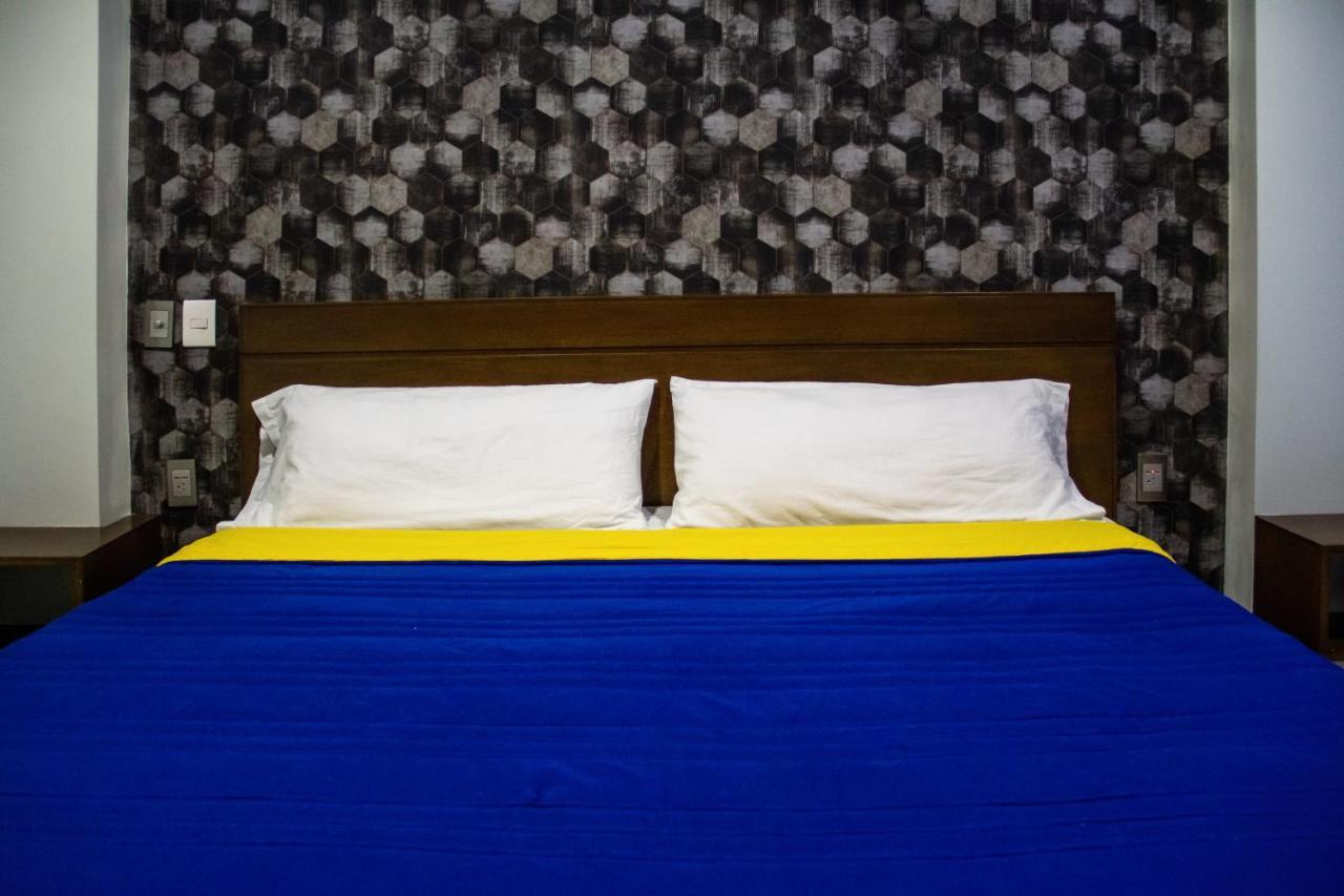 Hotel Boutique Charlotte Arandas エクステリア 写真