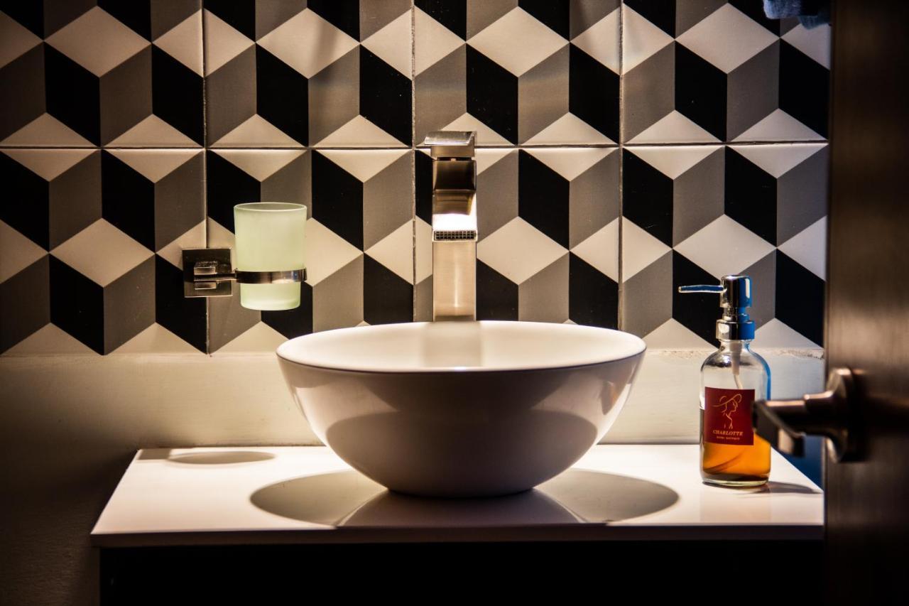 Hotel Boutique Charlotte Arandas エクステリア 写真