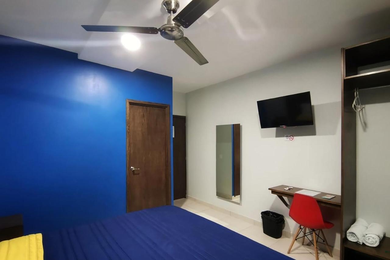 Hotel Boutique Charlotte Arandas エクステリア 写真